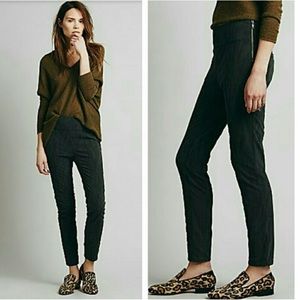 Free People Women’s Vegan Suede Skinny Size 6